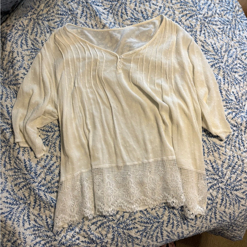 Elegant White Lace Trim Women's Top